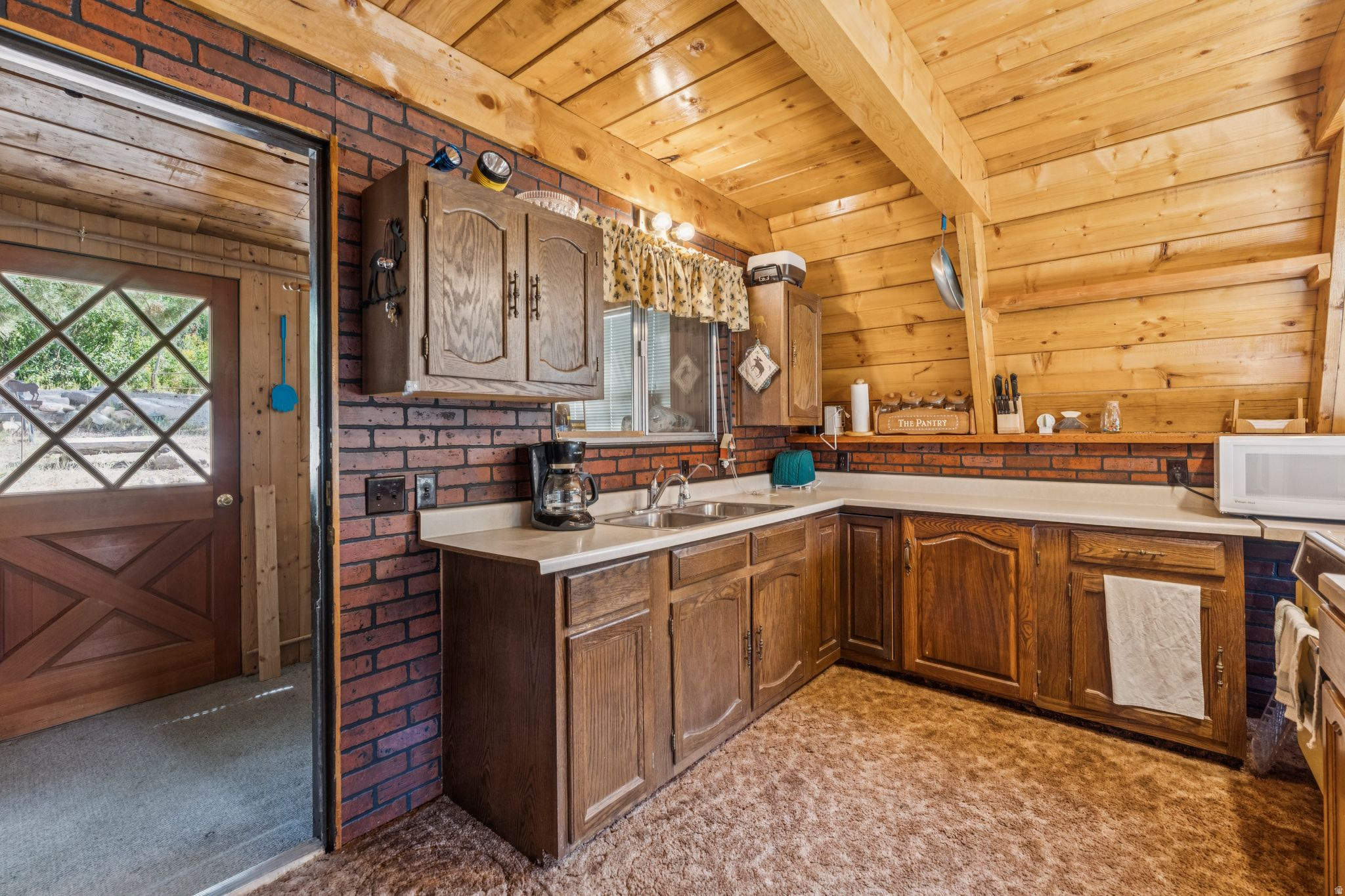 127 COMANCHE PASS #127