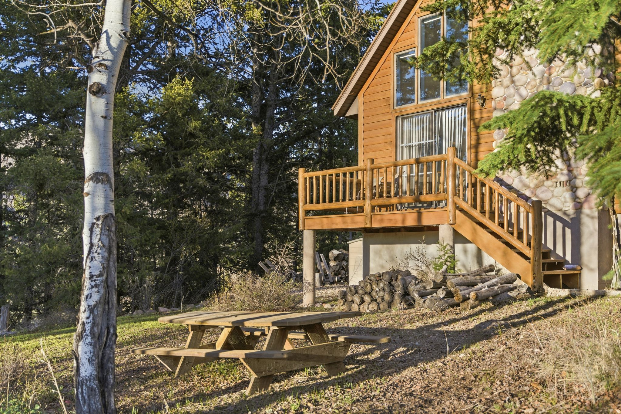 5789 E UNCOMPAHGRE DR