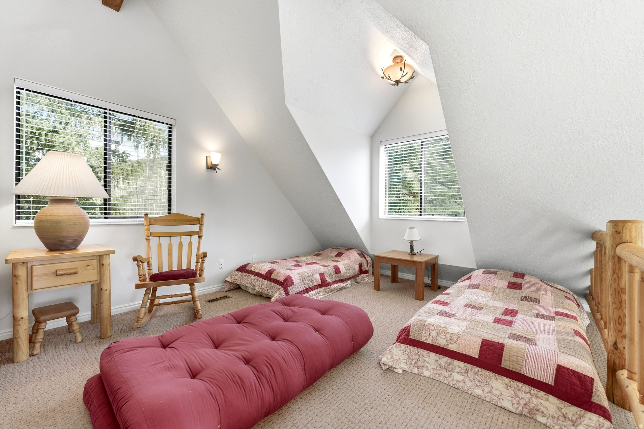 5789 E UNCOMPAHGRE DR