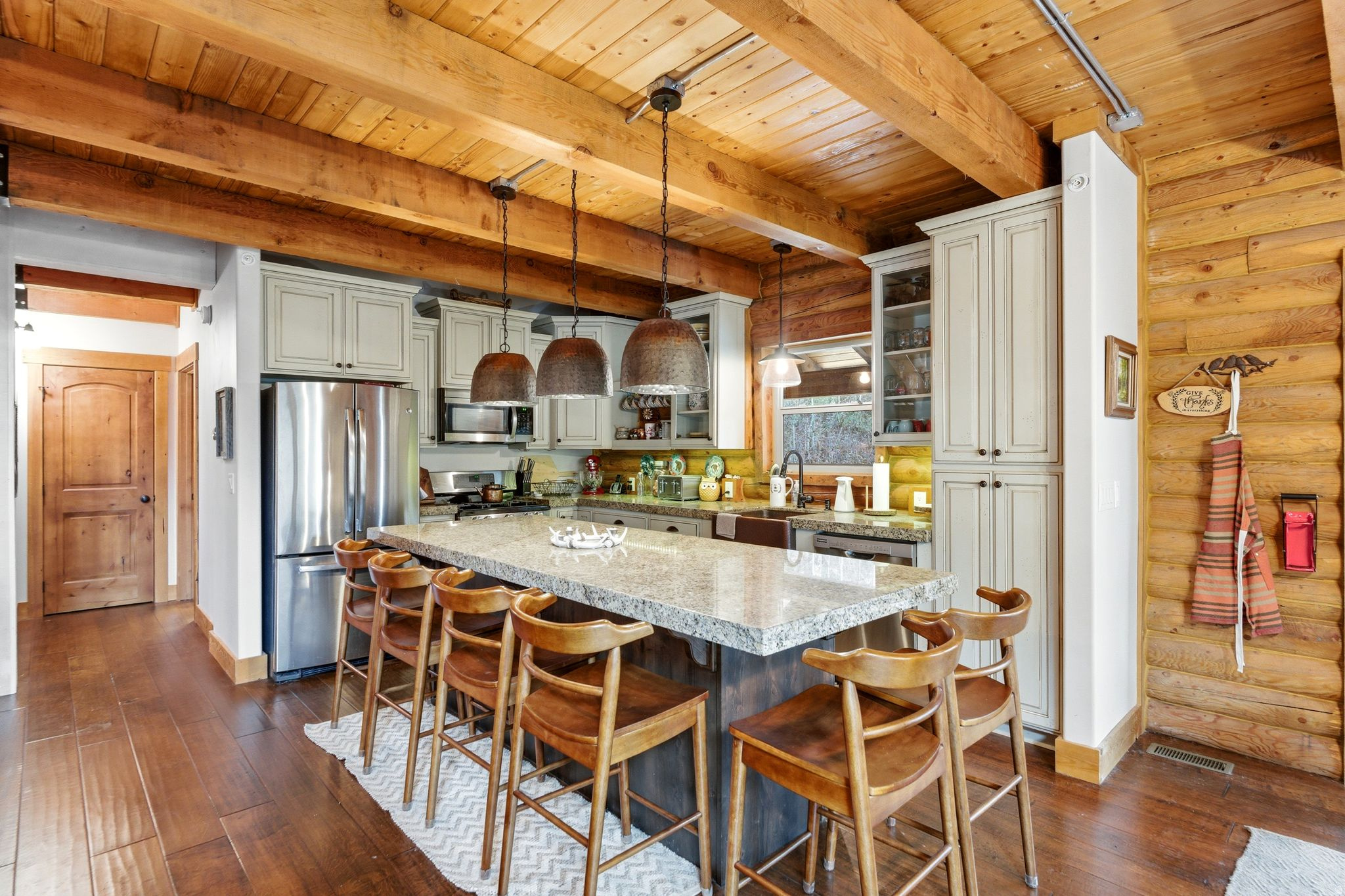 8849 SHINGLE MILL DR