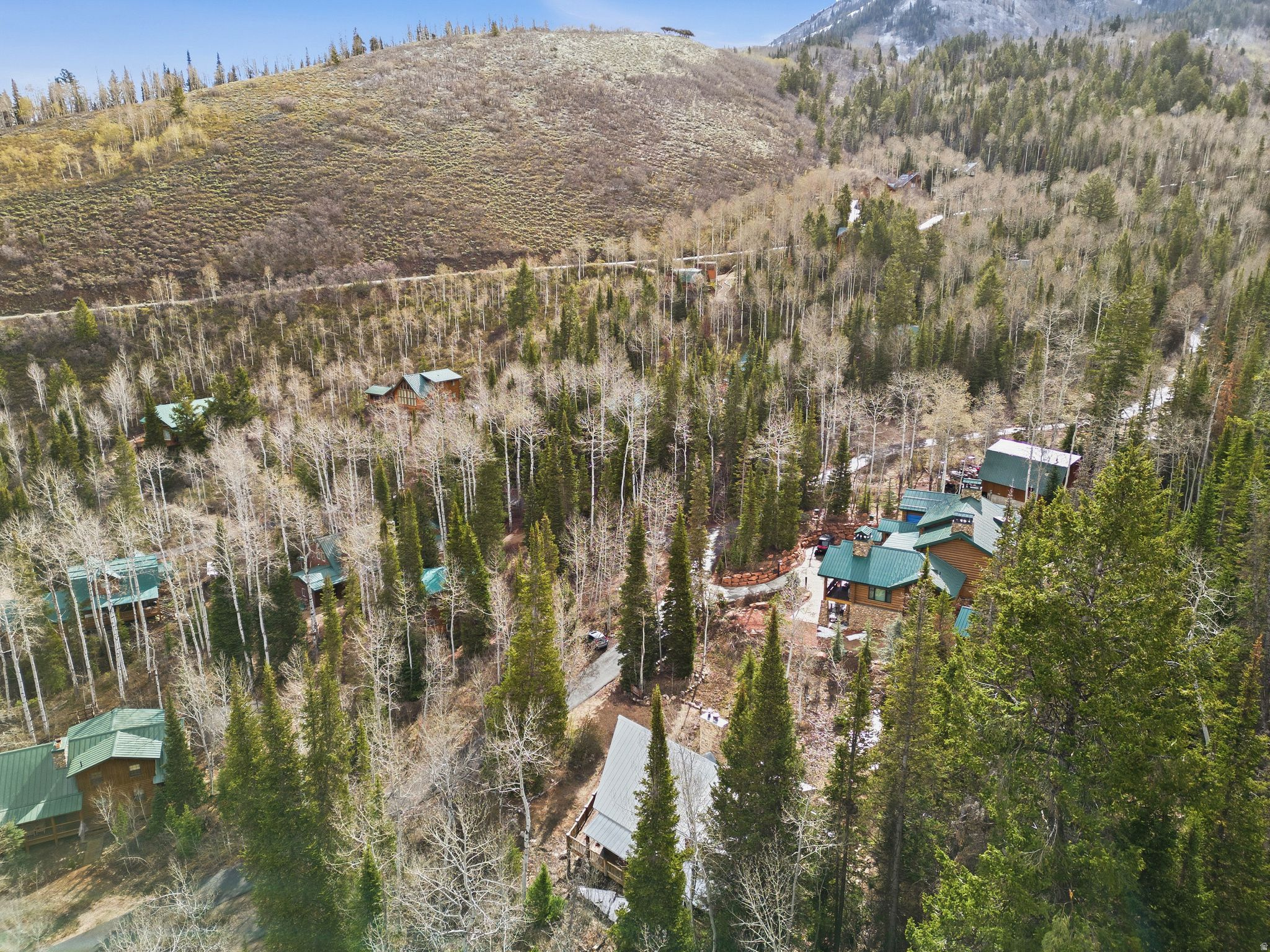 8849 SHINGLE MILL DR