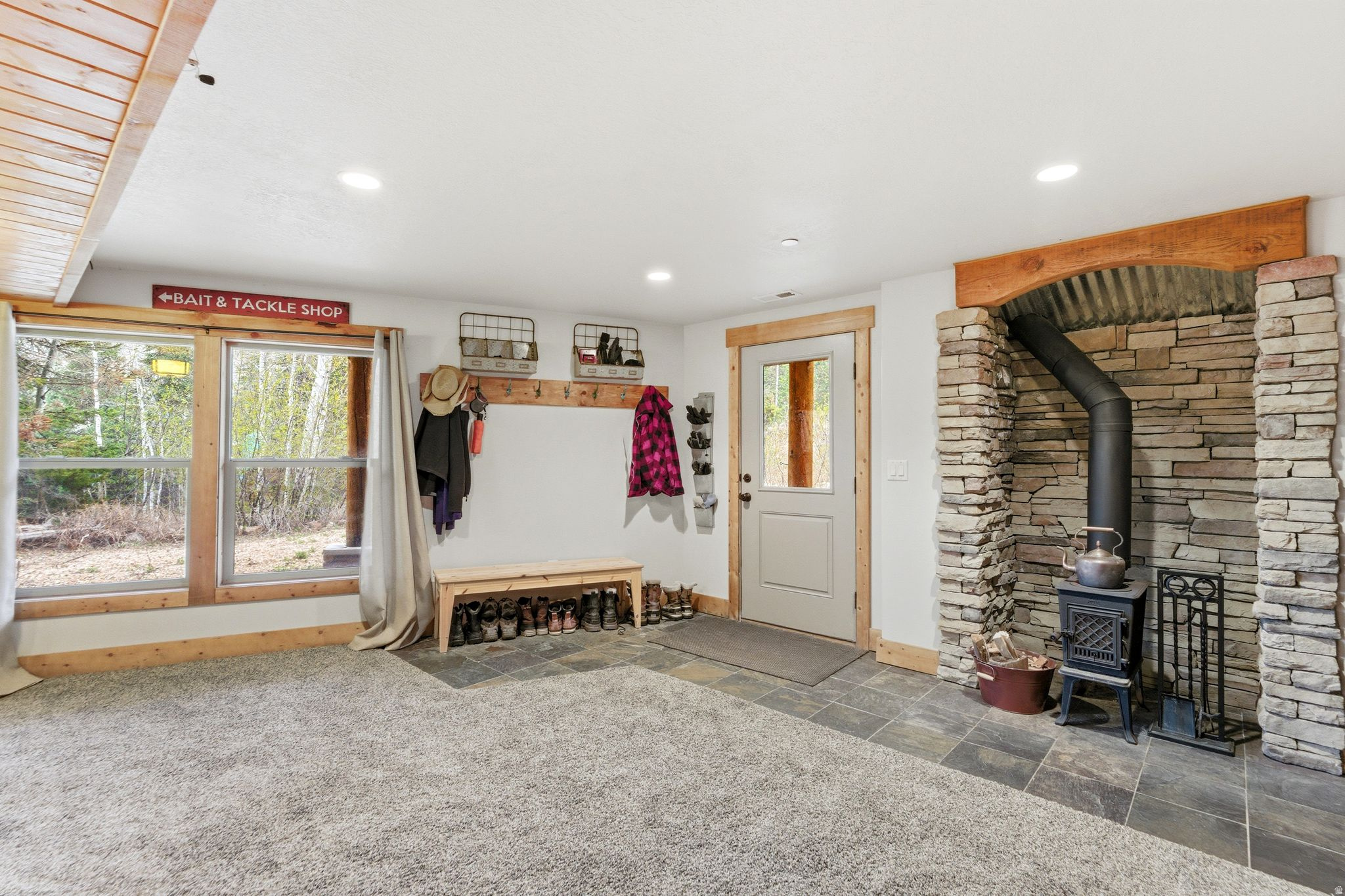 8849 SHINGLE MILL DR