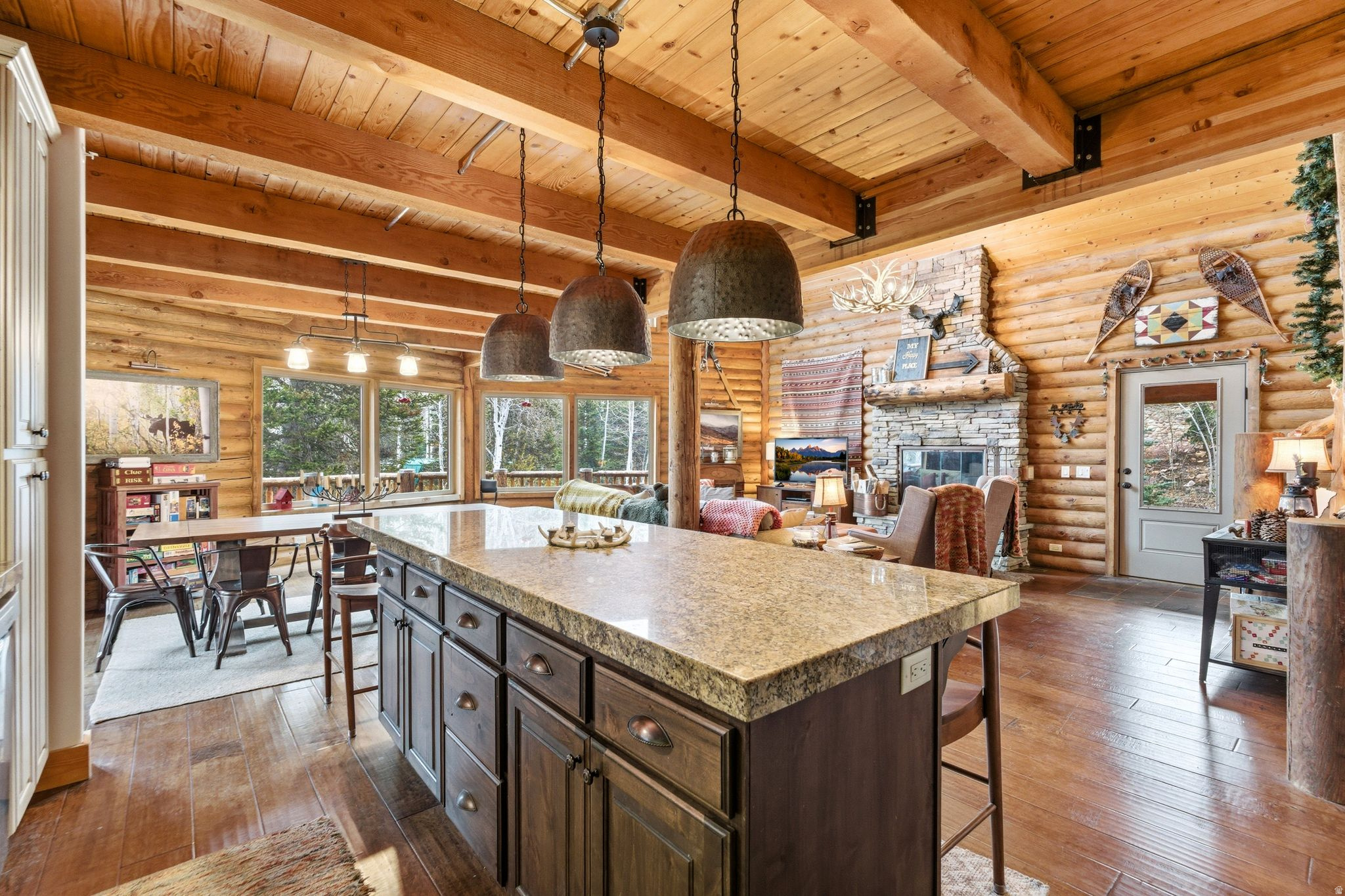 8849 SHINGLE MILL DR