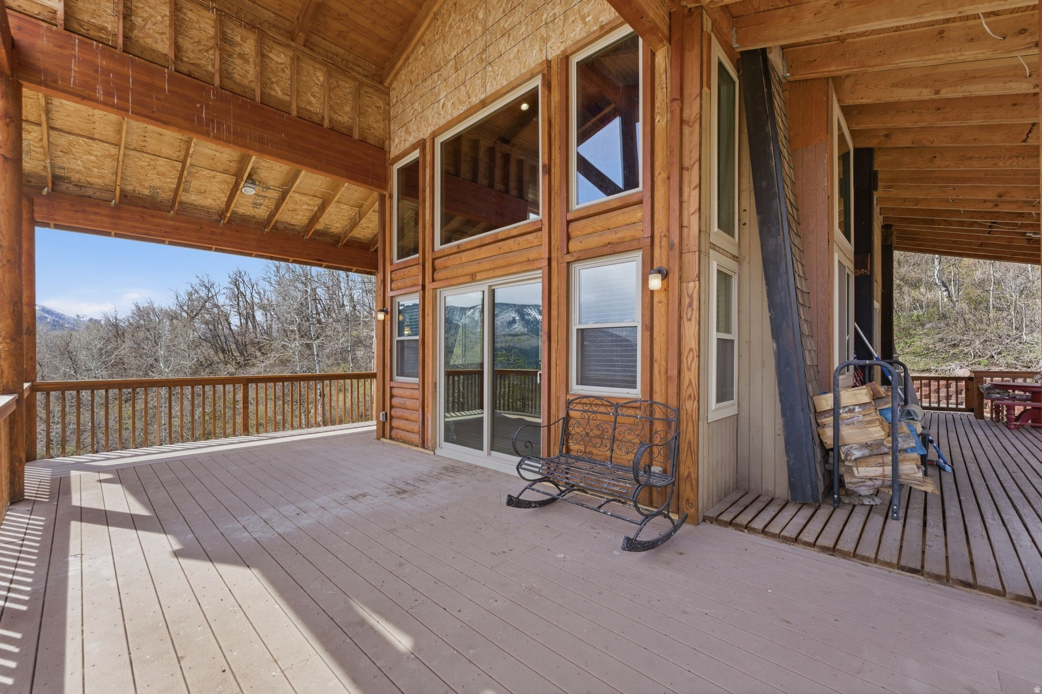 163 MOUNT AERIE UPPER LOOP