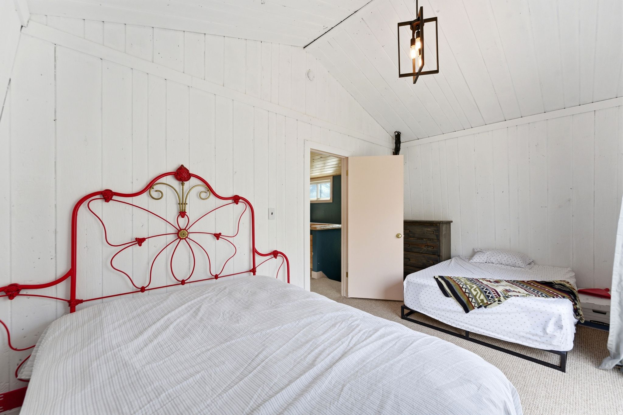 163 MOUNT AERIE UPPER LOOP