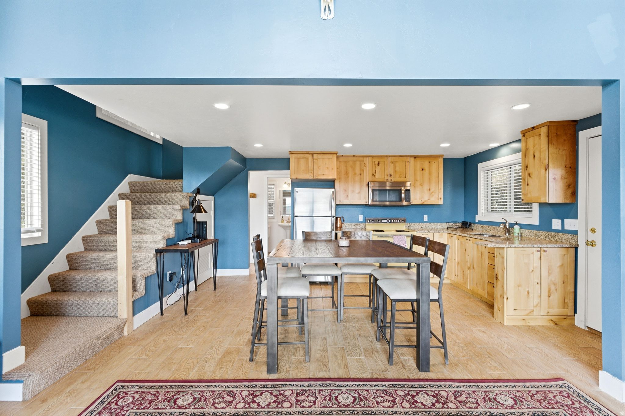 163 MOUNT AERIE UPPER LOOP