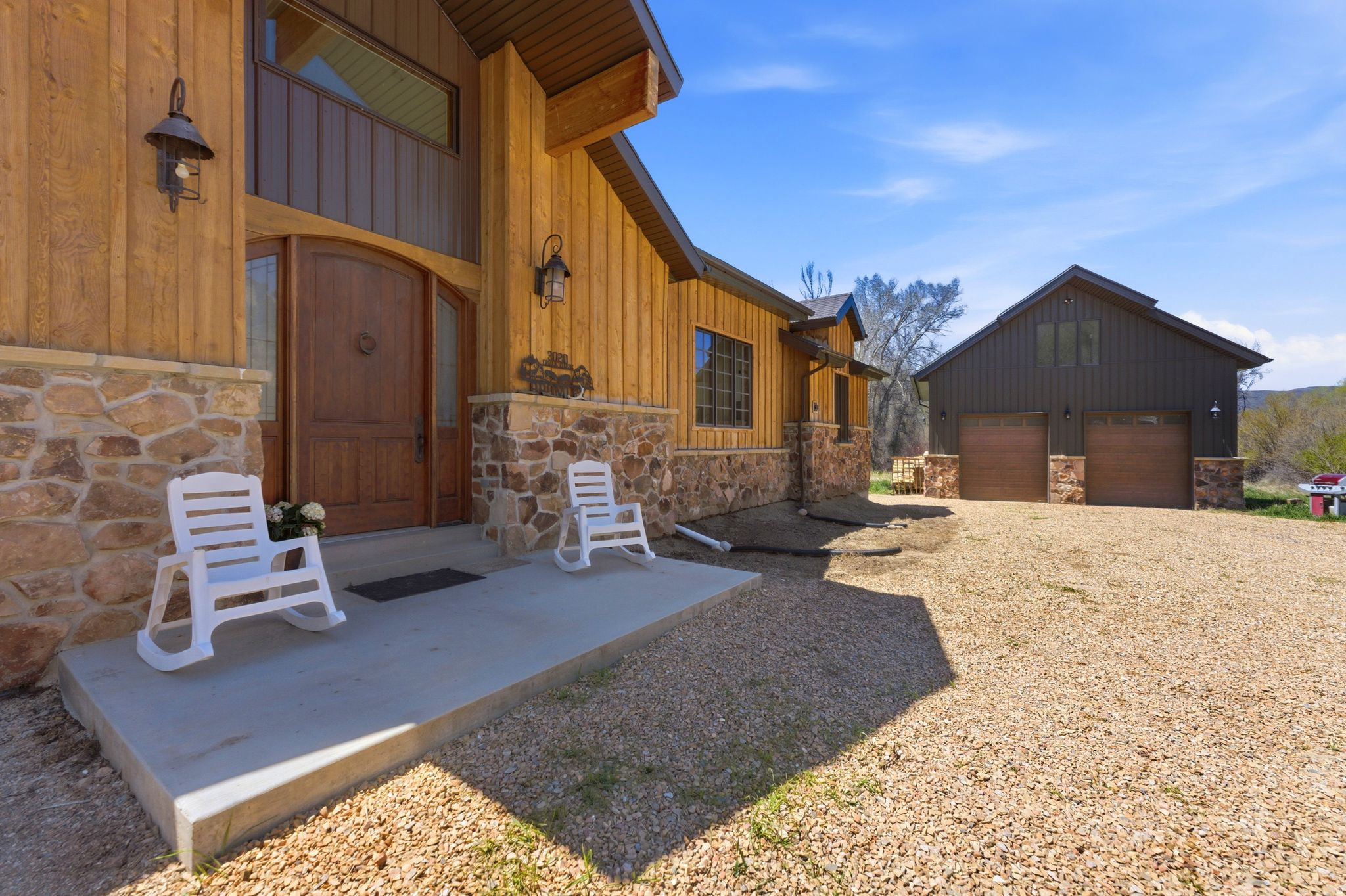 3020 E CHALK CREEK RD