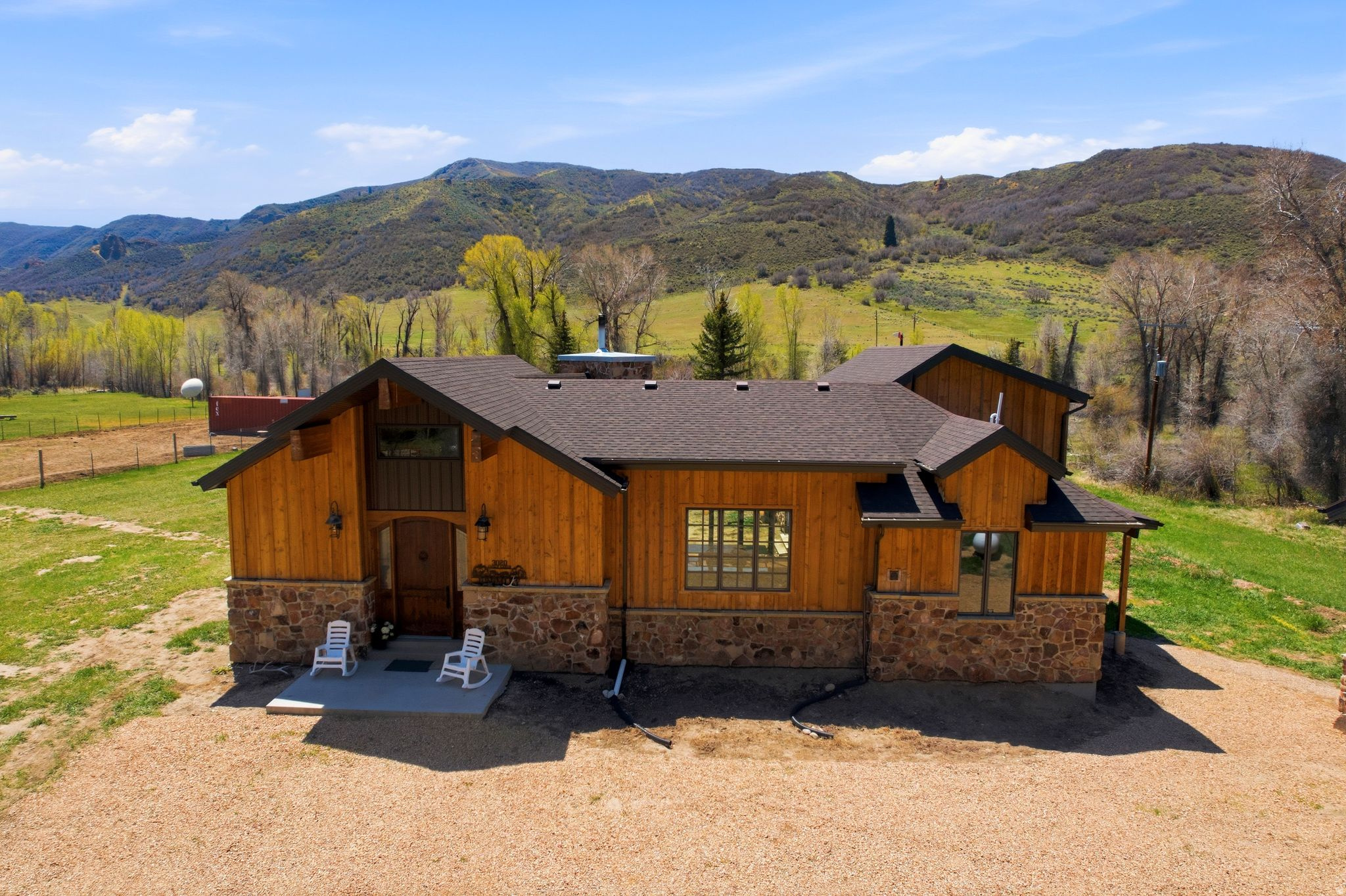 3020 E CHALK CREEK RD