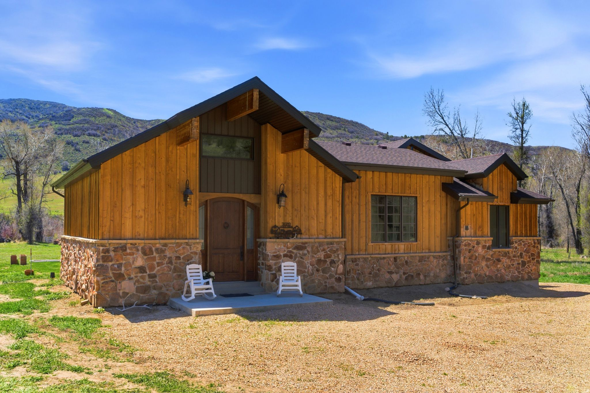 3020 E CHALK CREEK RD