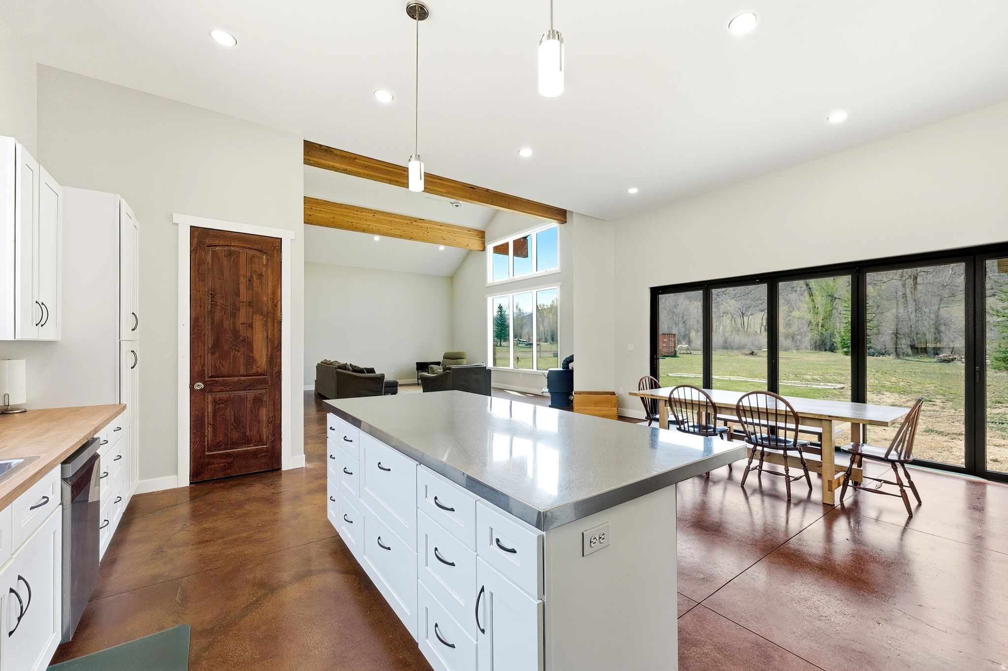 3020 E CHALK CREEK RD