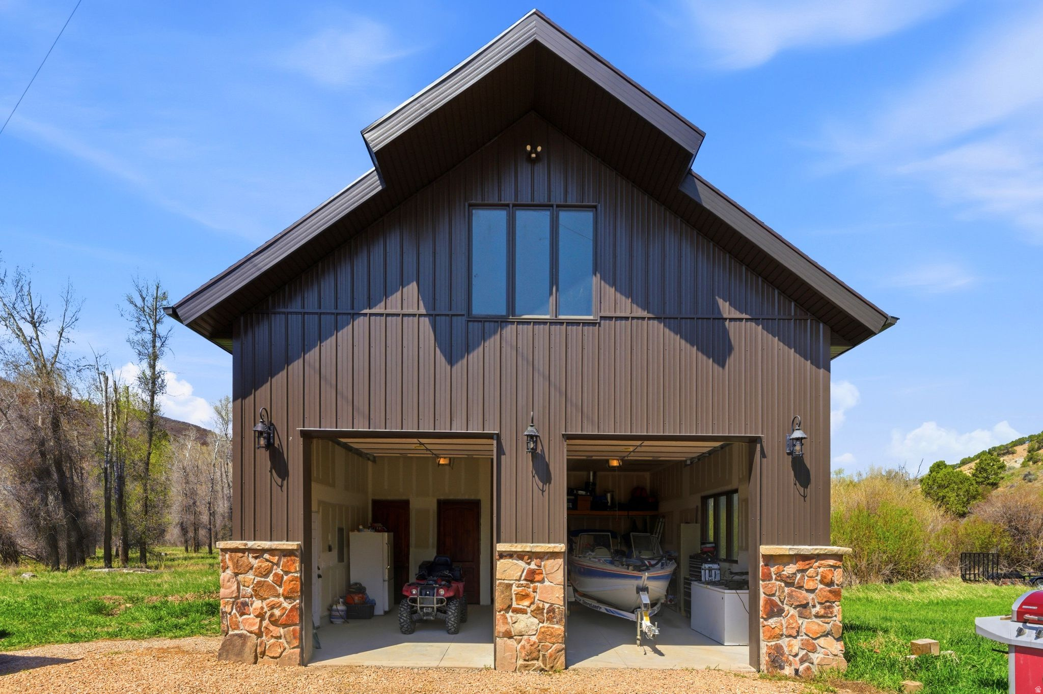 3020 E CHALK CREEK RD