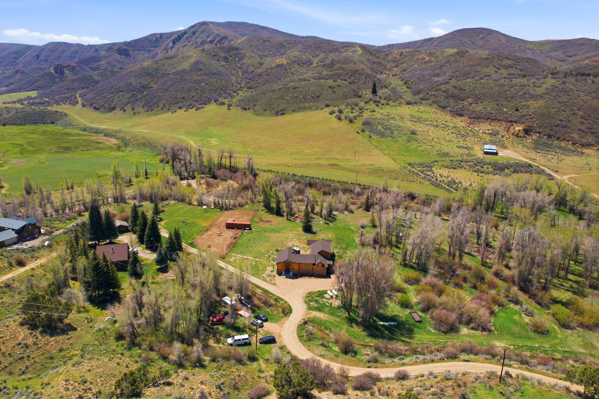 3020 E CHALK CREEK RD