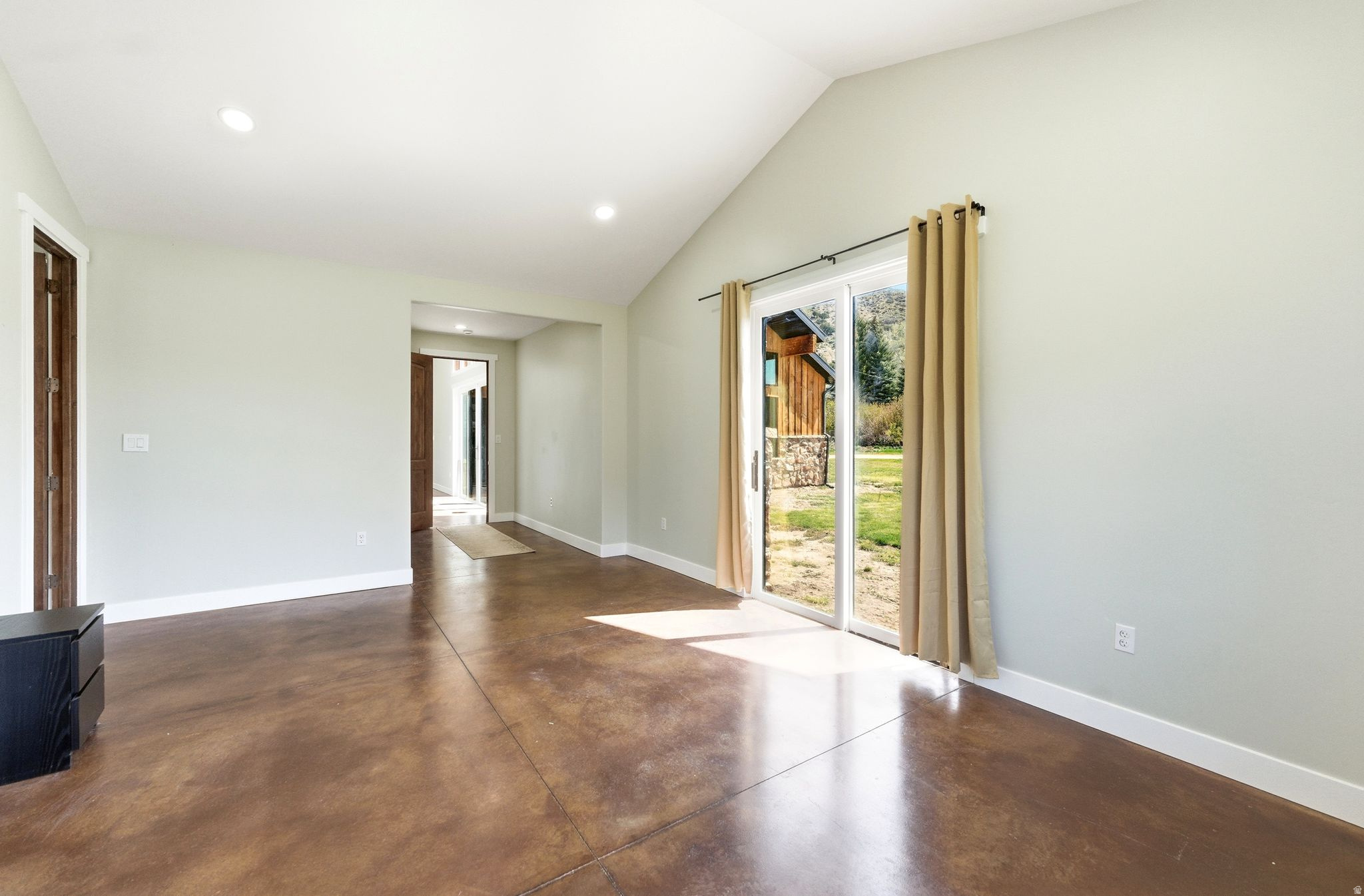 3020 E CHALK CREEK RD