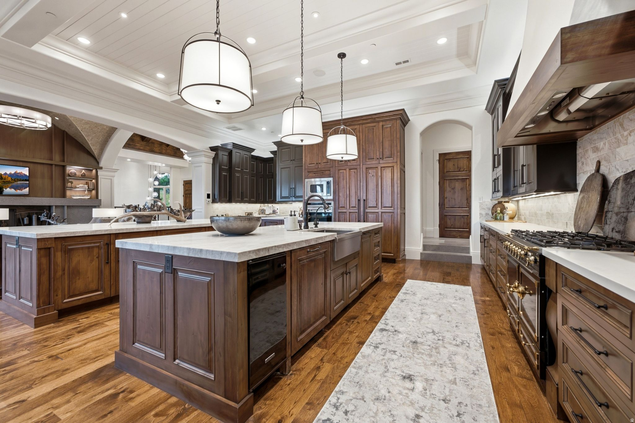 7501 N PROMONTORY RANCH RD