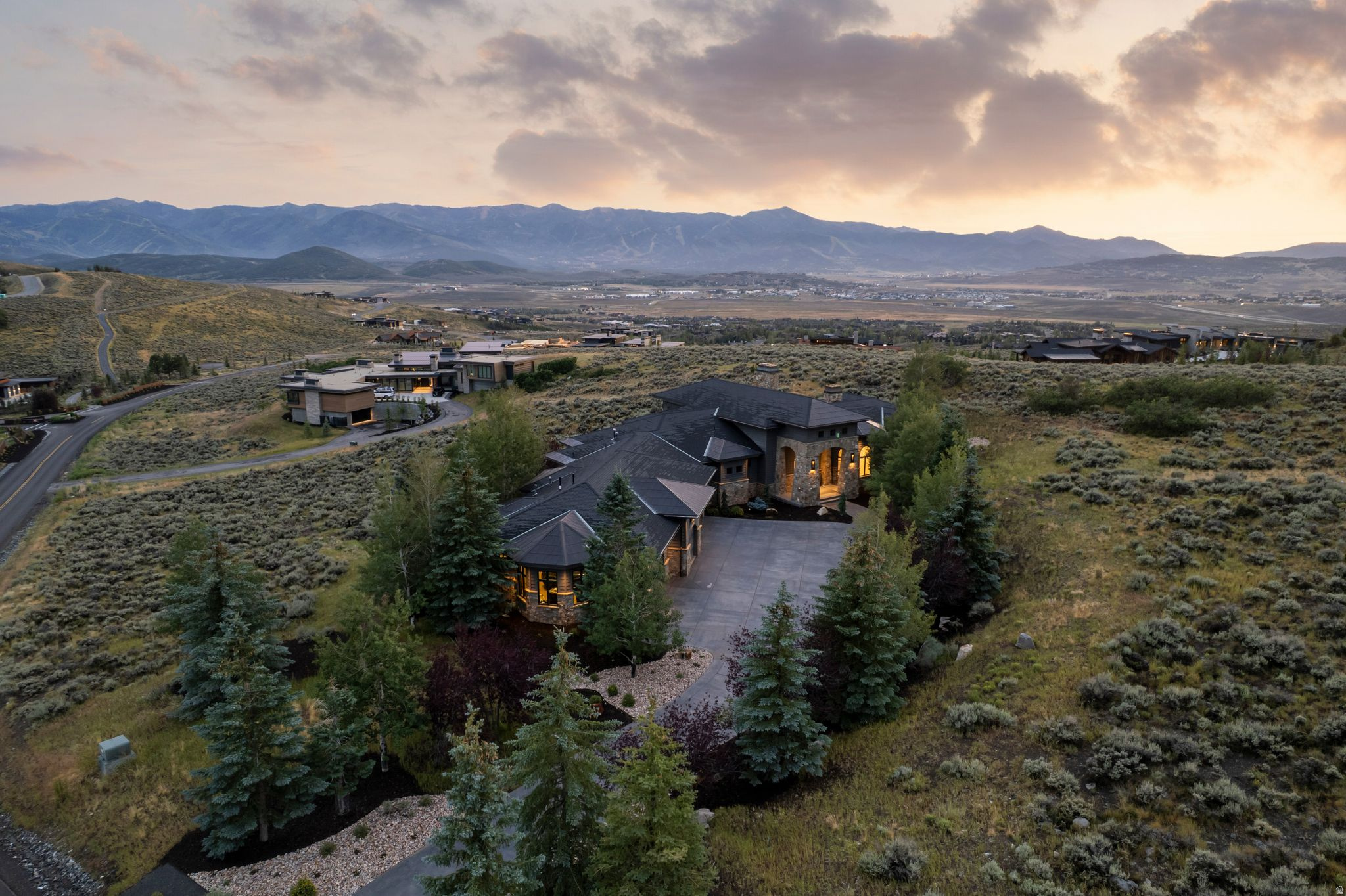 7501 N PROMONTORY RANCH RD