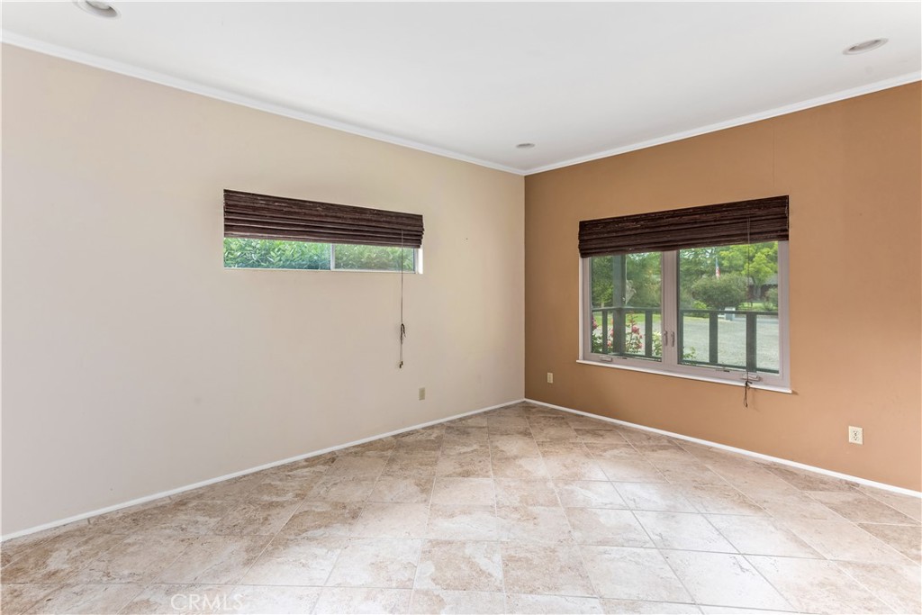 2915 Deer Trail Place