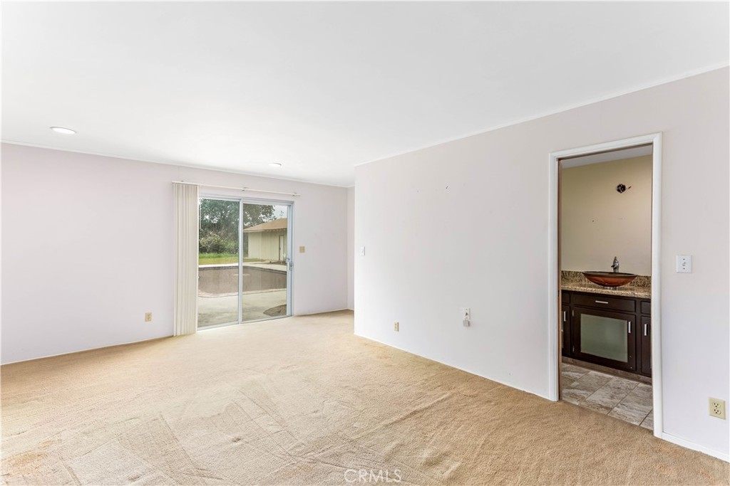 2915 Deer Trail Place