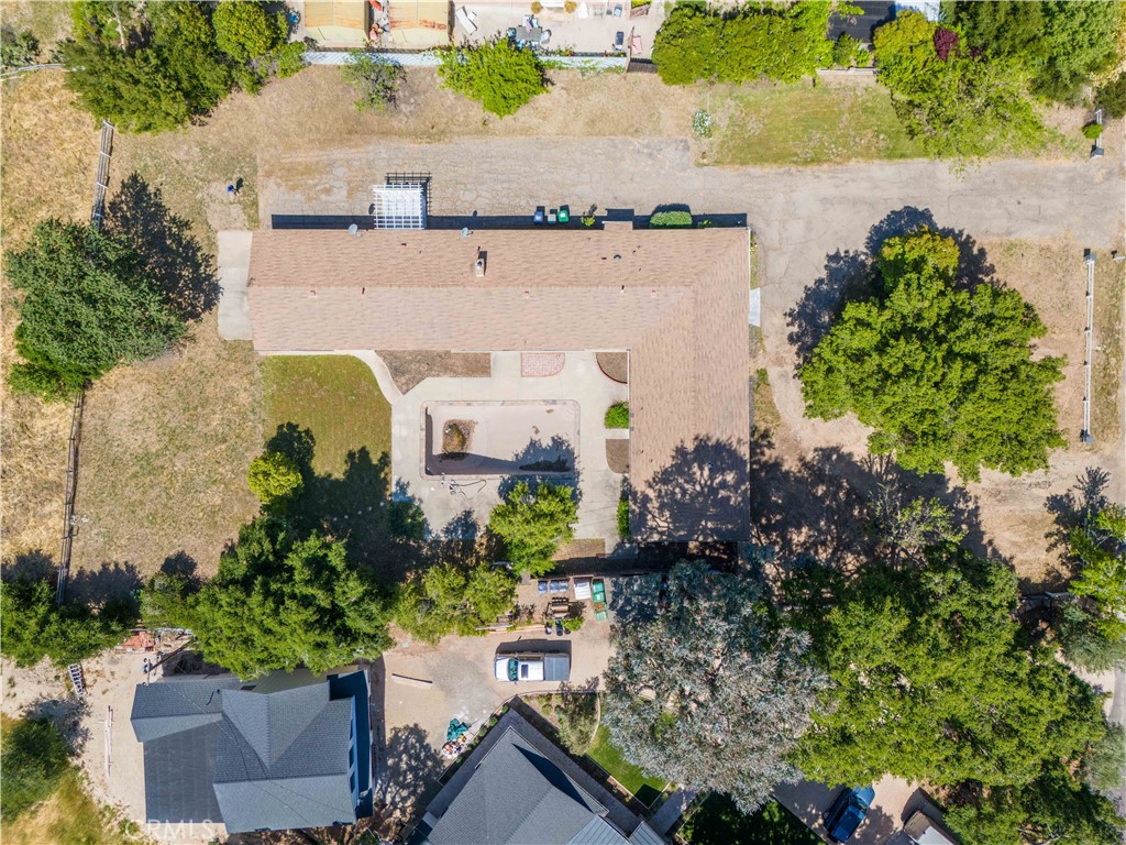 2915 Deer Trail Place