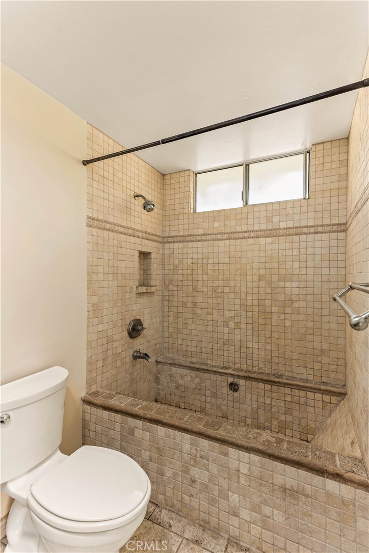 2915 Deer Trail Place