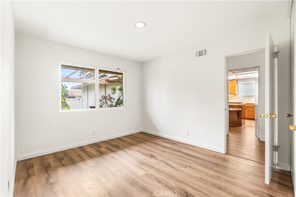 26717 Shadow Wood