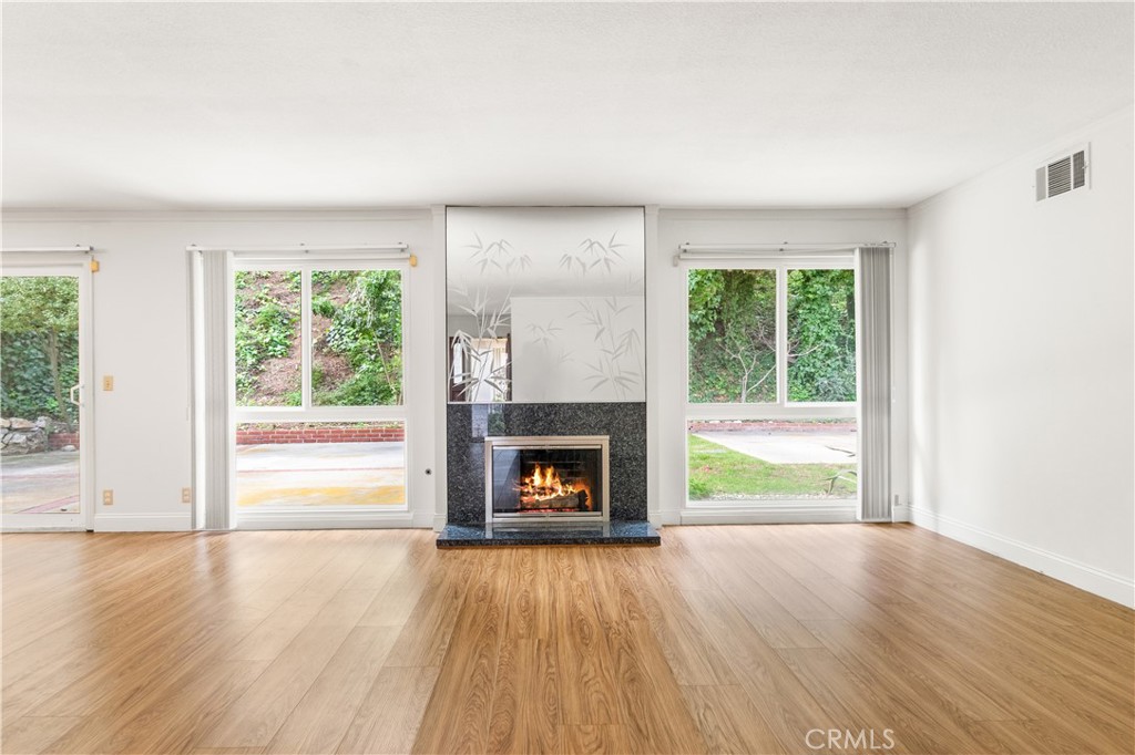 26717 Shadow Wood