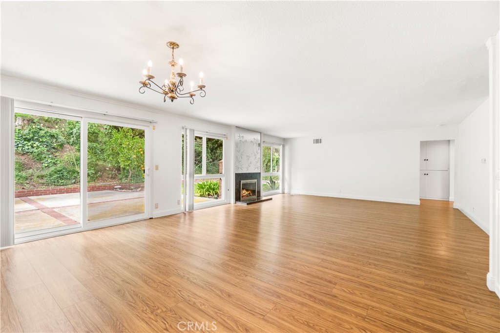 26717 Shadow Wood