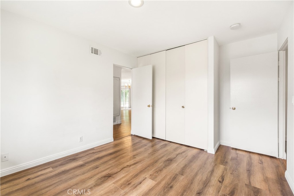 26717 Shadow Wood