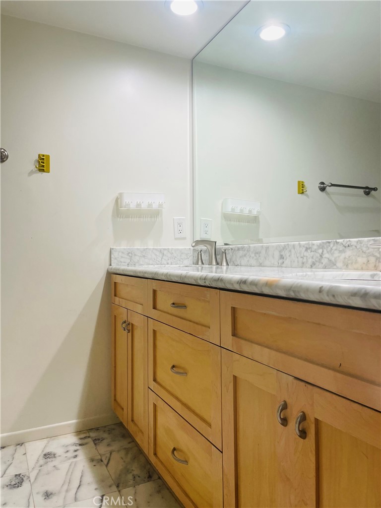 2801 Palos Verdes Drive W