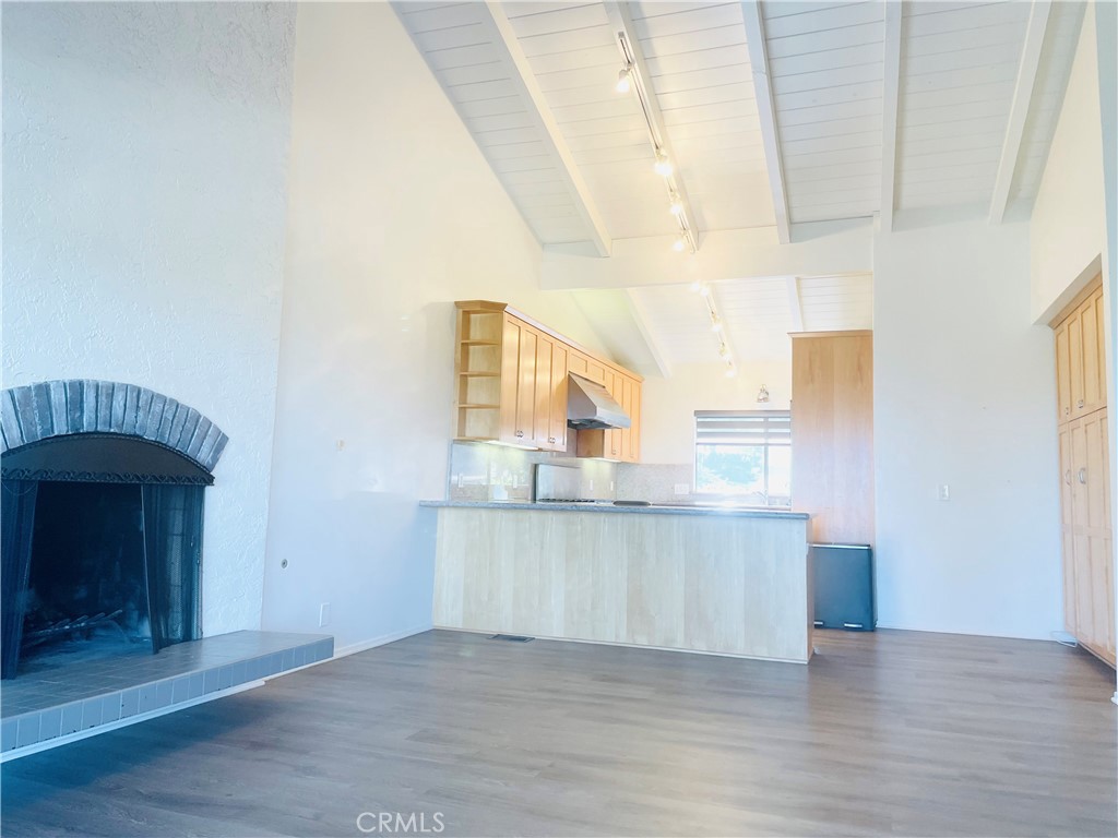 2801 Palos Verdes Drive W