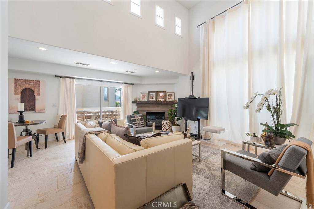 1206 S Catalina Avenue A