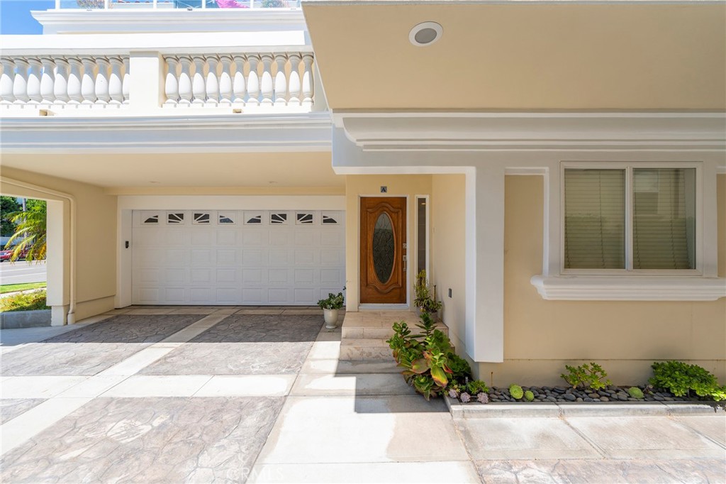 1206 S Catalina Avenue A