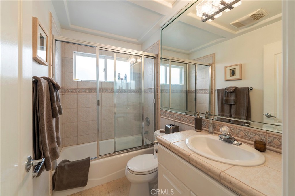 1206 S Catalina Avenue A