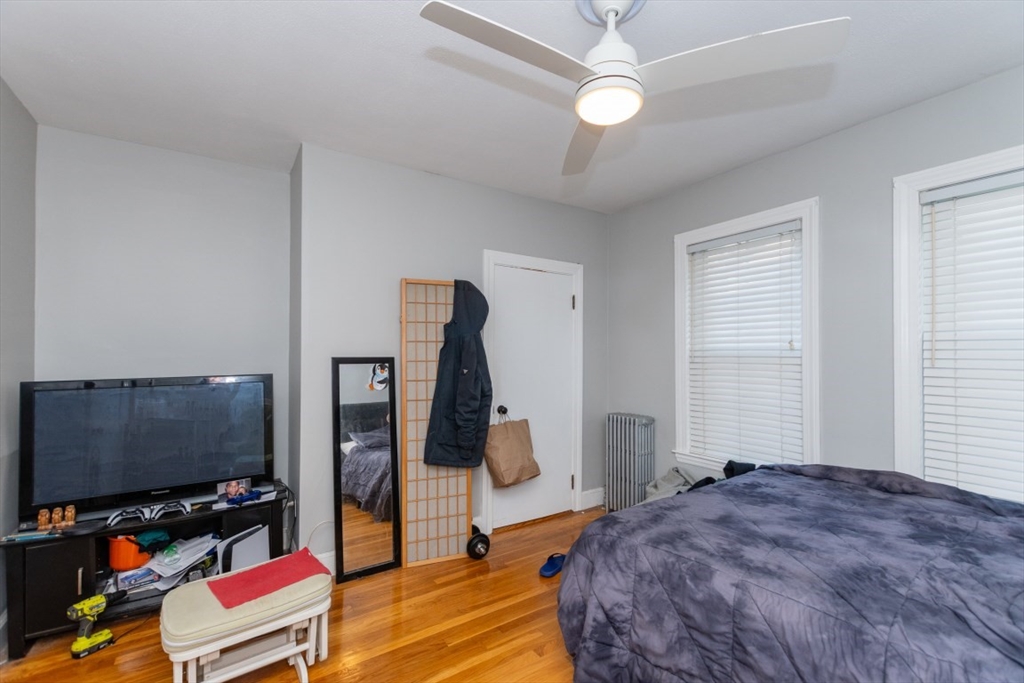 30 Cedar