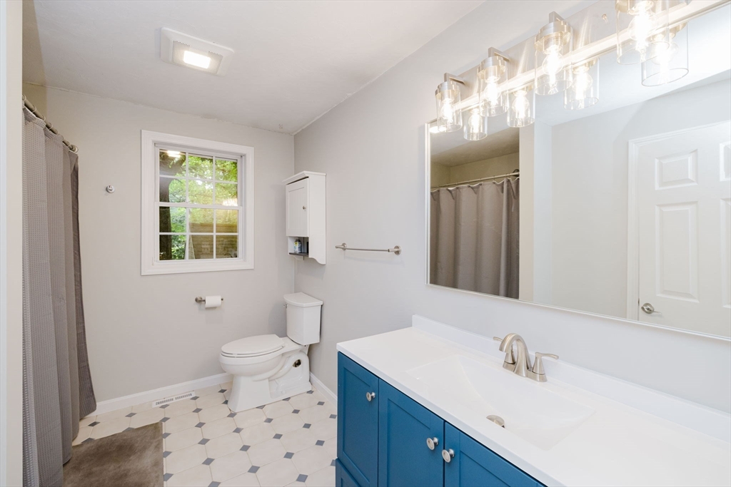 225 Princess Kate Cir