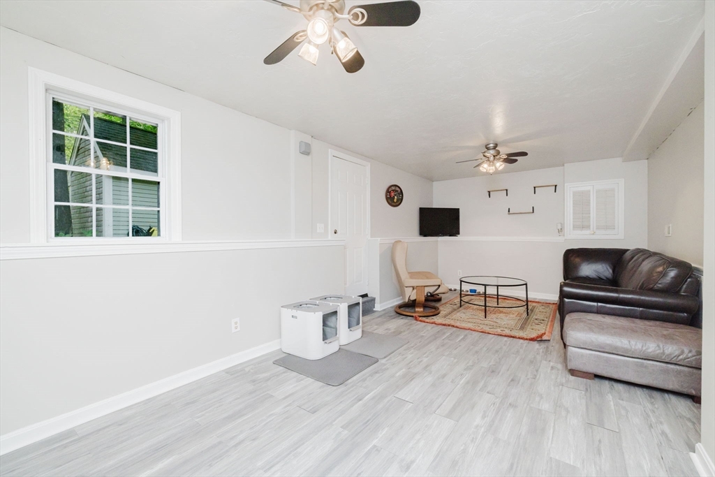 225 Princess Kate Cir