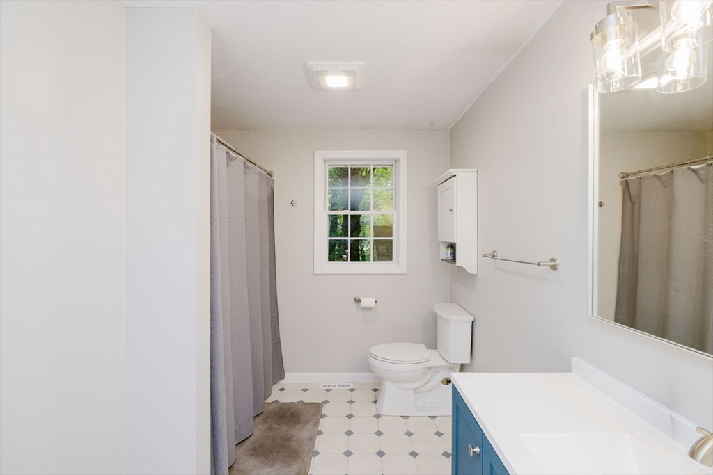 225 Princess Kate Cir