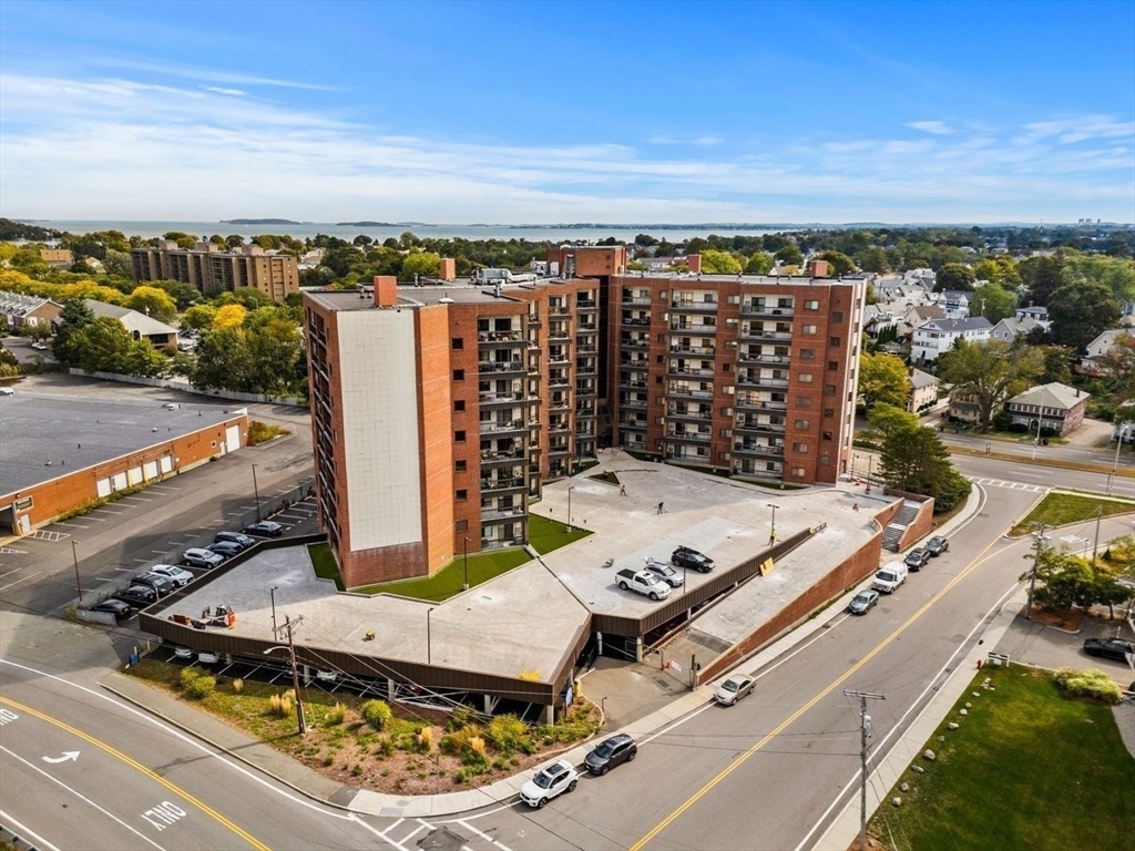 90 Quincy Shore Dr Unit: 701