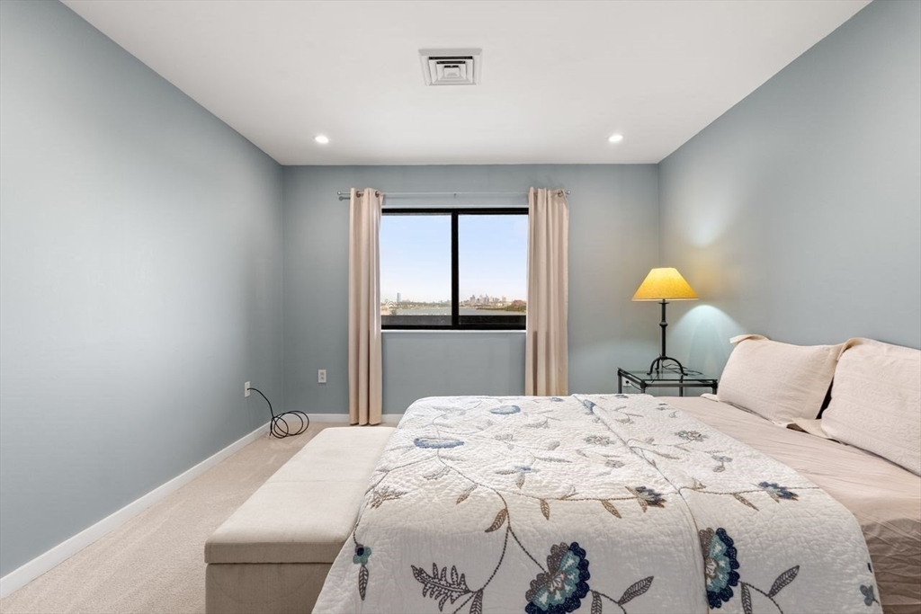 90 Quincy Shore Dr Unit: 701