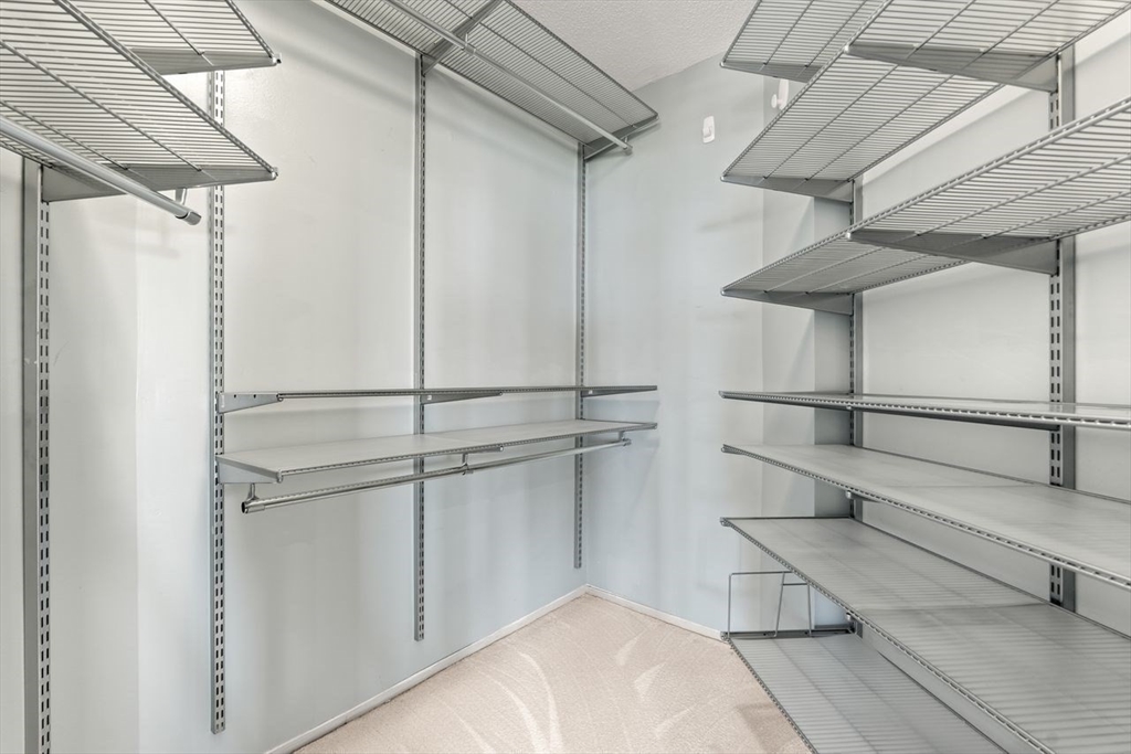 90 Quincy Shore Dr Unit: 701