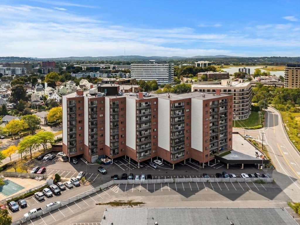 90 Quincy Shore Dr Unit: 701