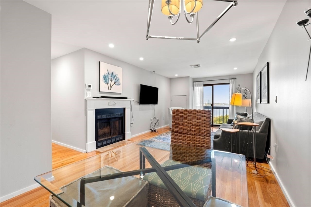 90 Quincy Shore Dr Unit: 701