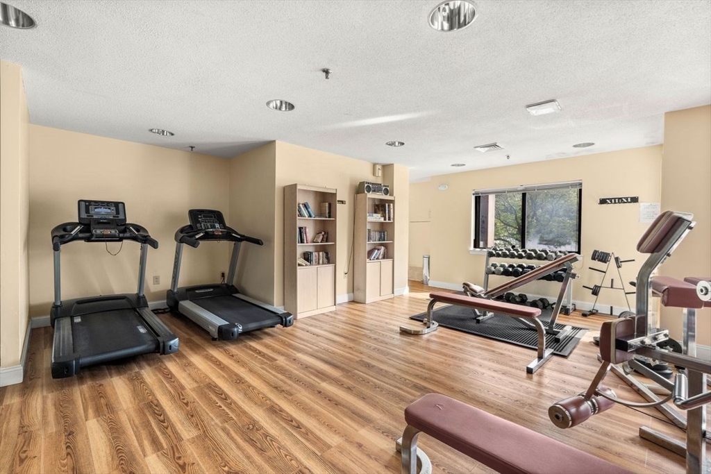 90 Quincy Shore Dr Unit: 701