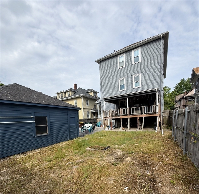 37 Shawmut St