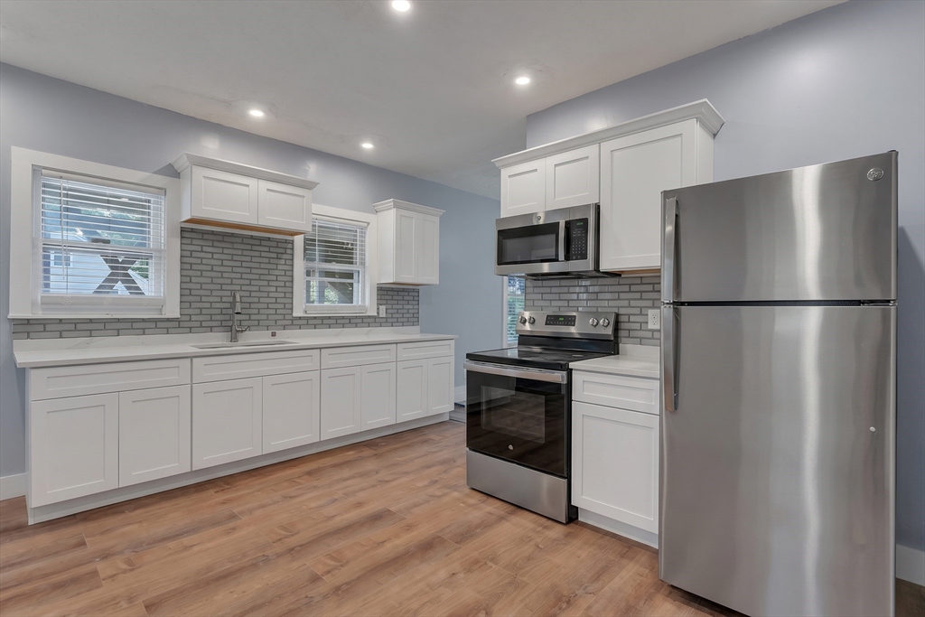 39 Hope St # 1