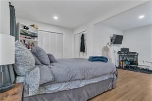415 Kenyon Ave