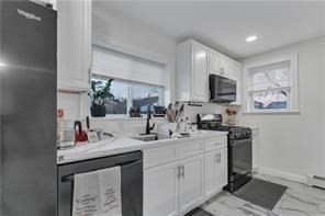 415 Kenyon Ave
