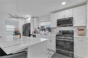 415 Kenyon Ave