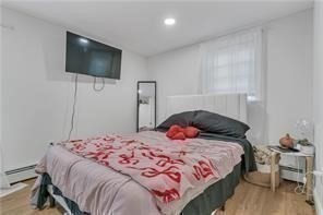 415 Kenyon Ave