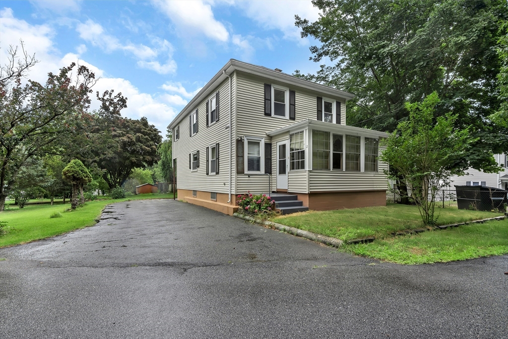 2 Clarendon St