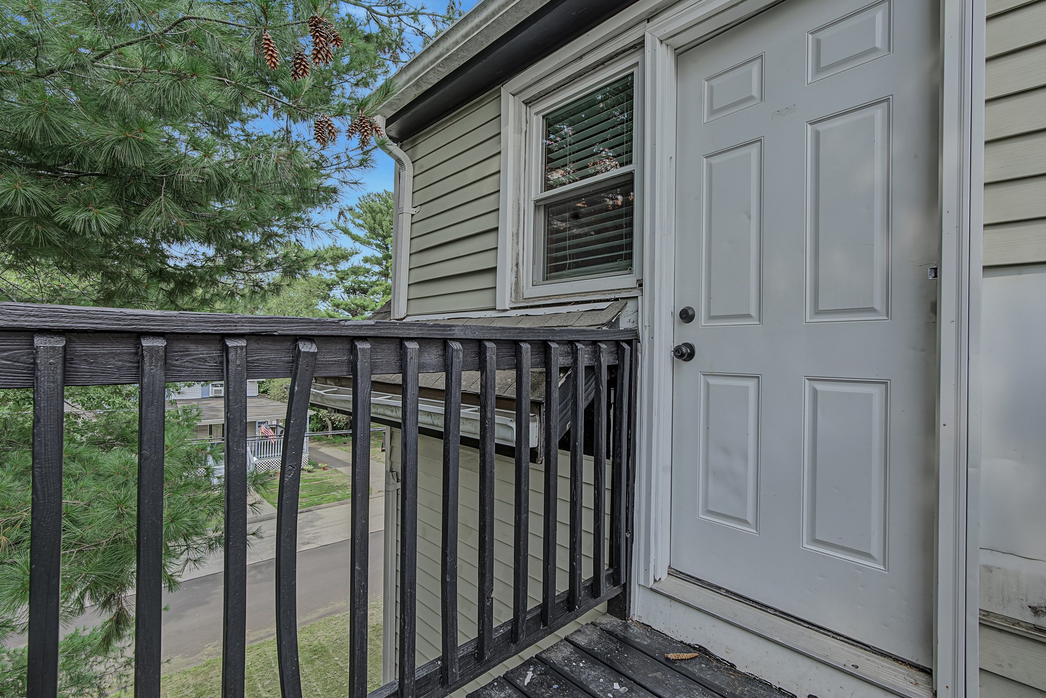 39 Hope St # 2